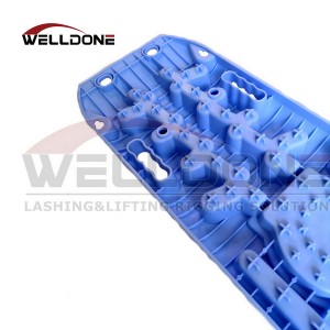 Car and Vehicle Traction Grip Mats Boards or Escape Recovery Track Tire Ladder for Off-Road Mud & Sand & Snow